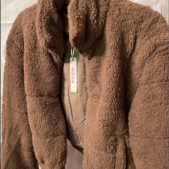 🆕Soft Sherpa zip up jacket - Picture 6 of 9